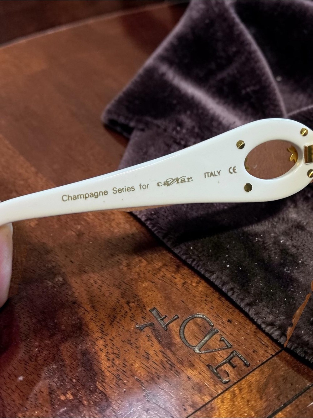 Vintage Deadstock Champagne Series Oval Sunglasses White & Gold Rhinestone Italy - Picture 9 of 15